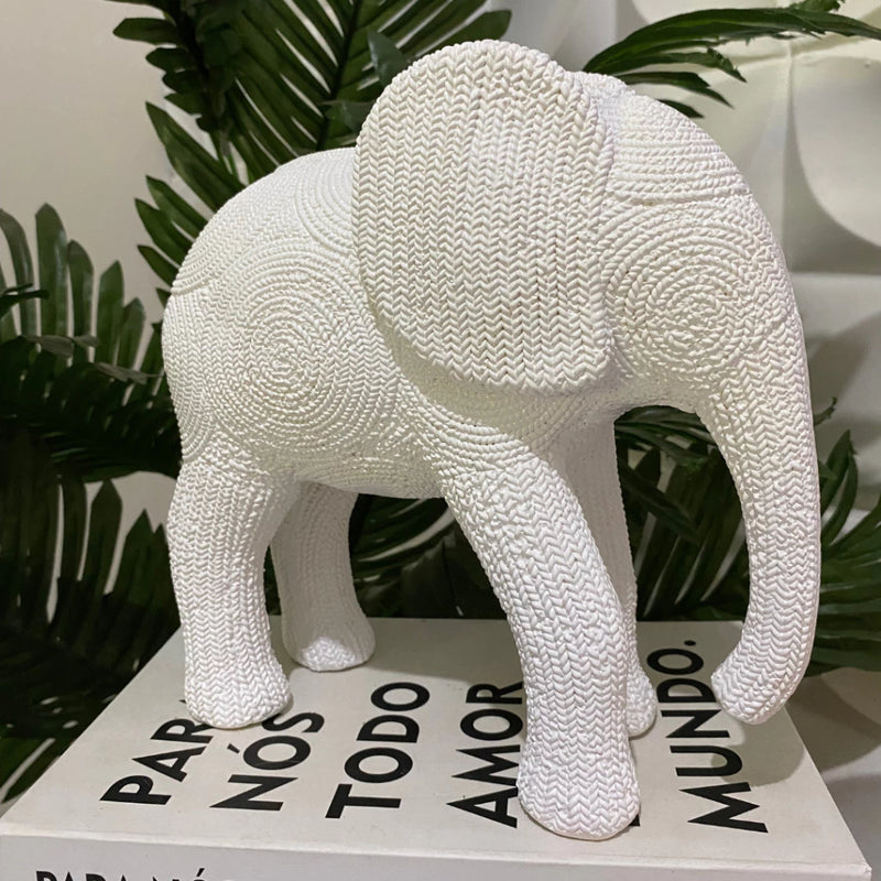 Escultura Rústica de Elefante | Casa Prática